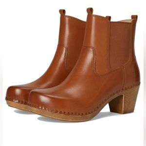 Dansko Shayna Leather Luggage Boots Classic Clog Sz EU 38 US 8 NWT